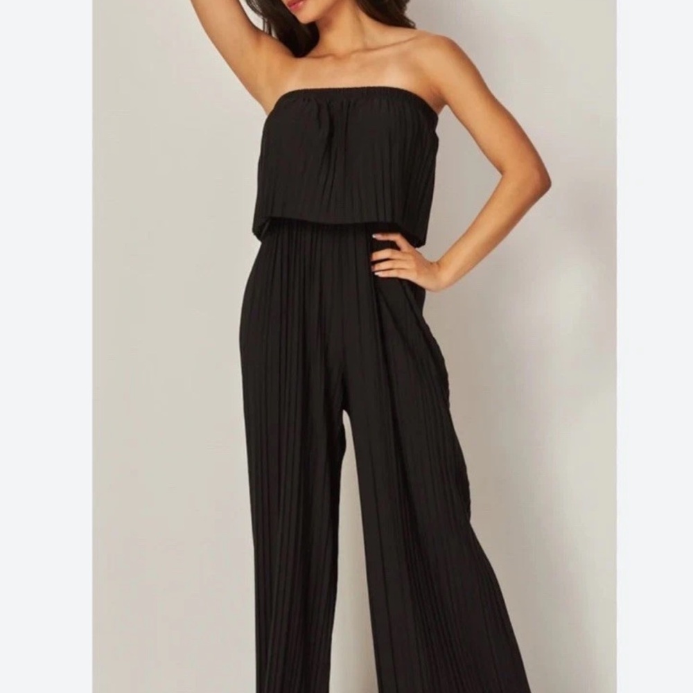 Elegant Black Strapless Jumpsuit